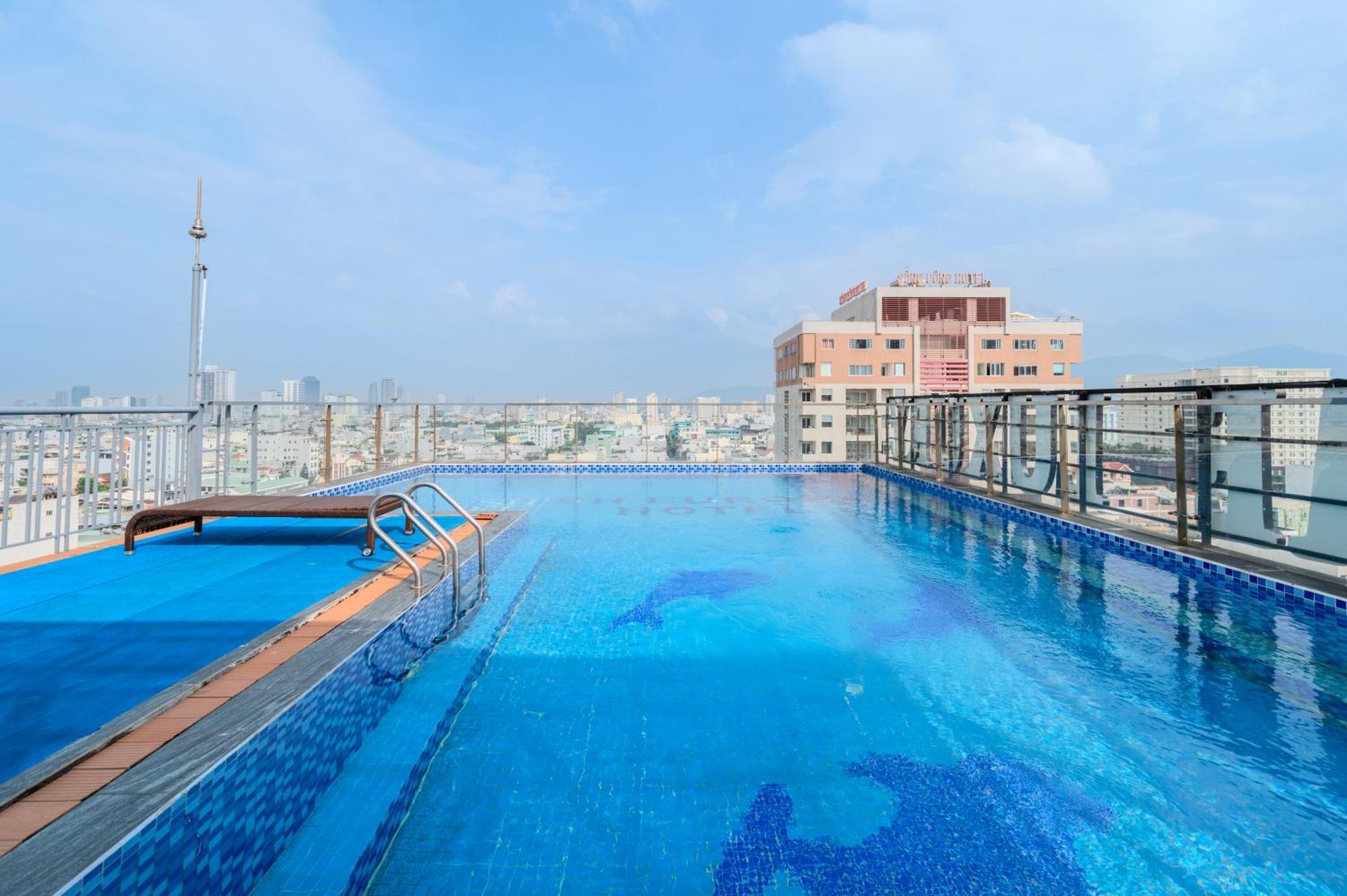 Maxhome Luxury Hotel Da Nang Exterior foto
